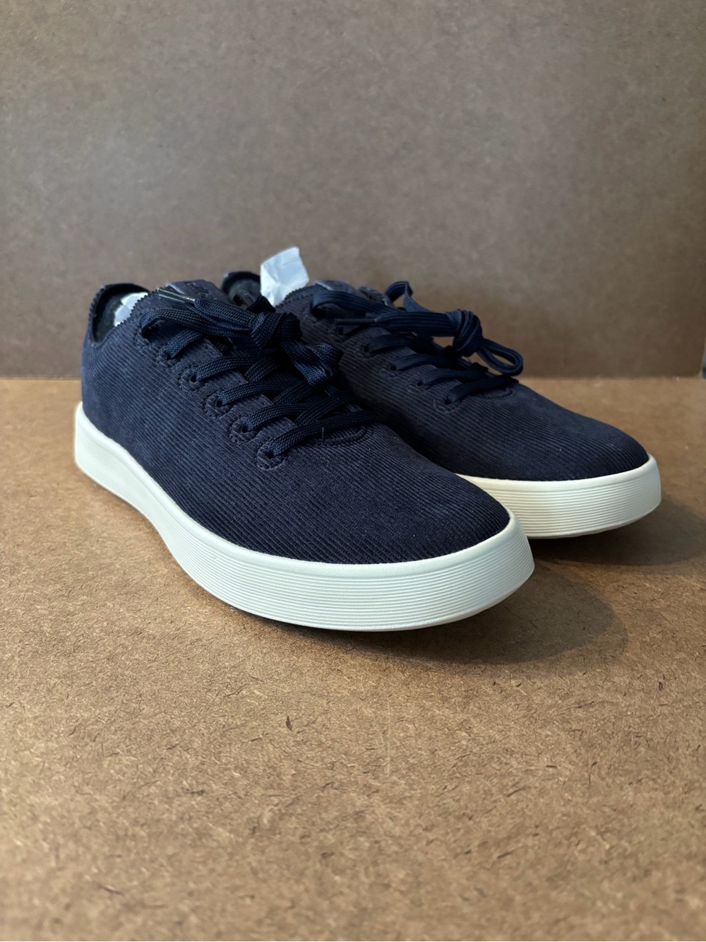 allbirds Navy Low-Top Sneakers with Off-White Sole